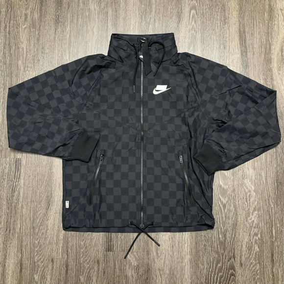 nike windrunner jacket all black